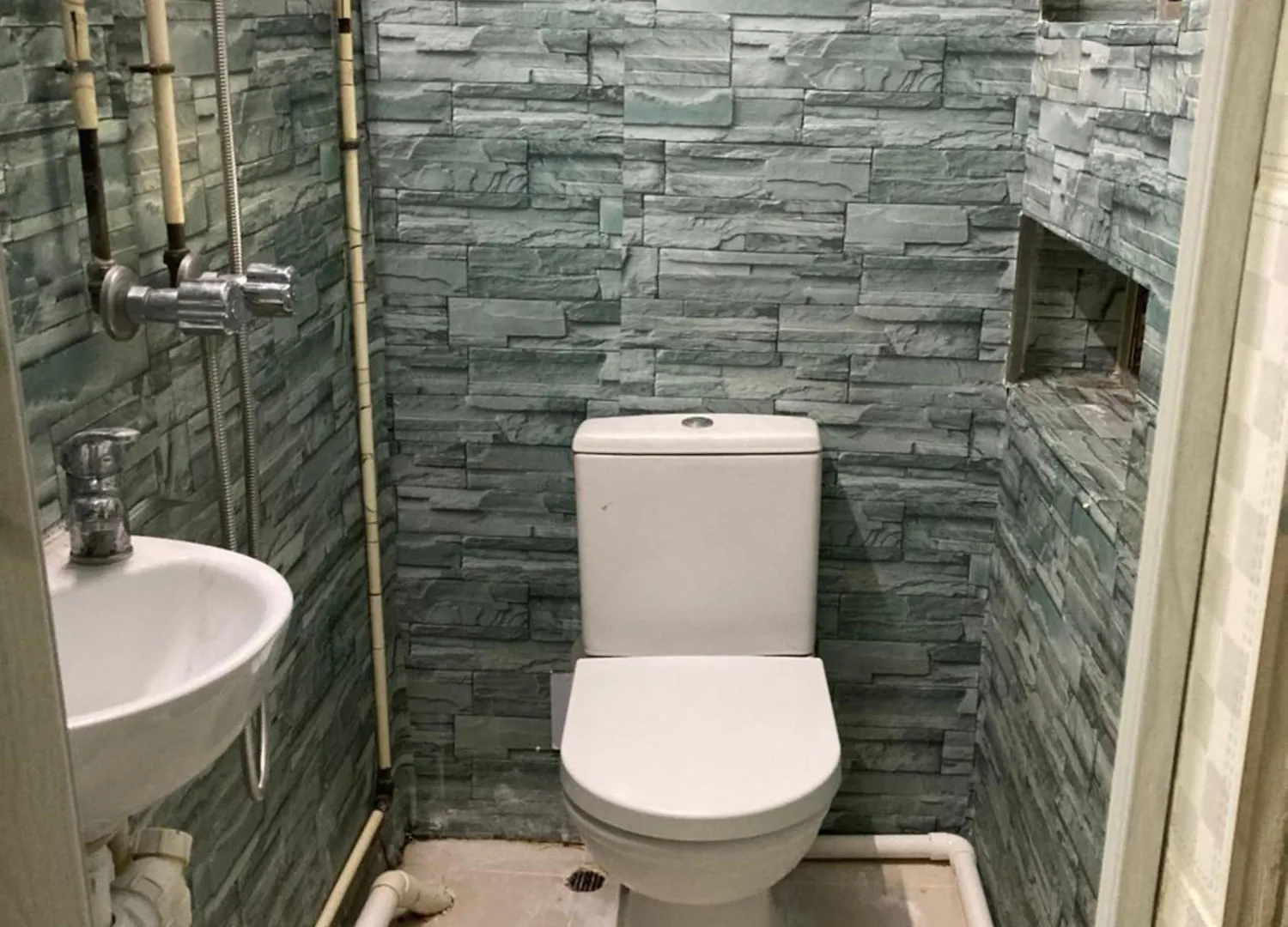 Ajit Guest House Hong Kong