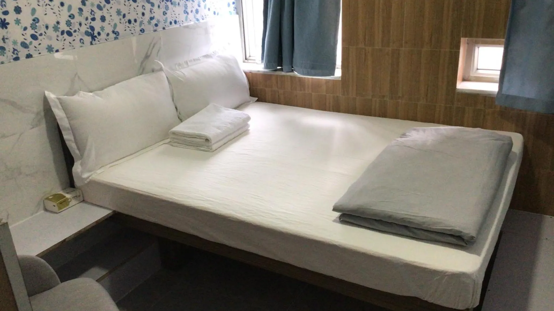 Ajit Guest House Hong Kong